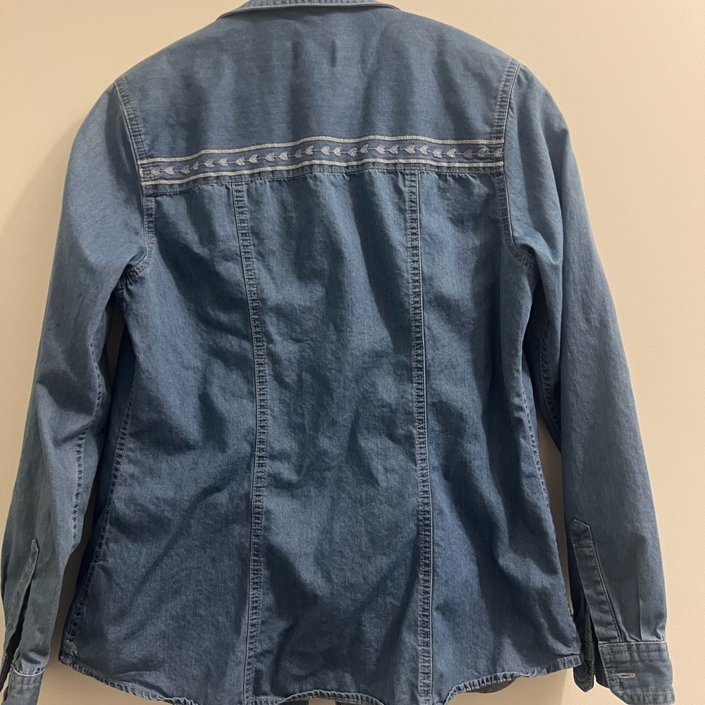 Women’s Small Pendleton Chambray W Embroidery Hea… - image 2